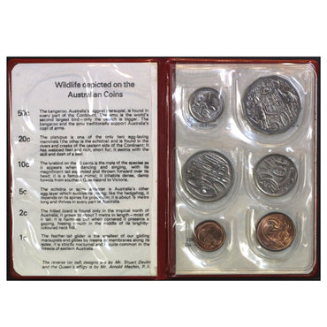 1976 Mint Set Red Wallet